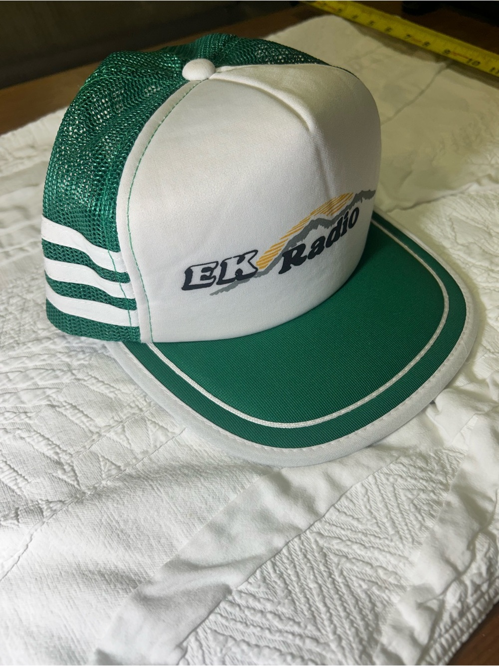 Vintage trucker hat NWOT